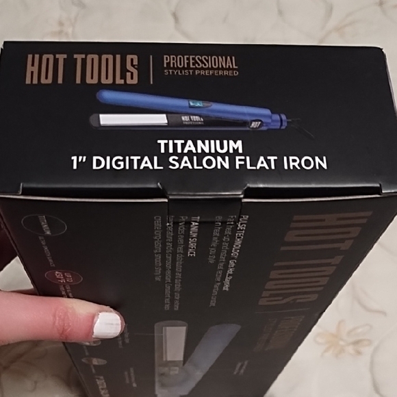NWT Hot Tools Blue Digital Salon Flat Iron - Picture 3 of 8